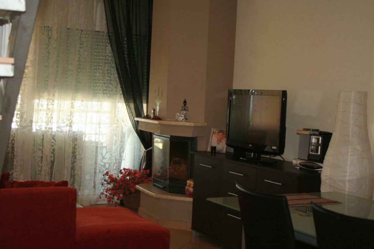 فيلا Μaisonette Panorama Karianí المظهر الخارجي الصورة